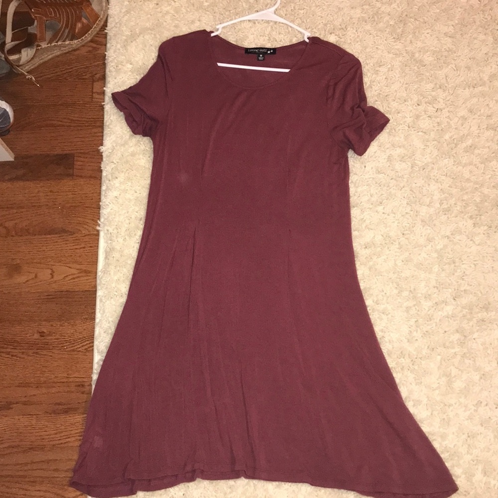 Maroon short sleeve dress